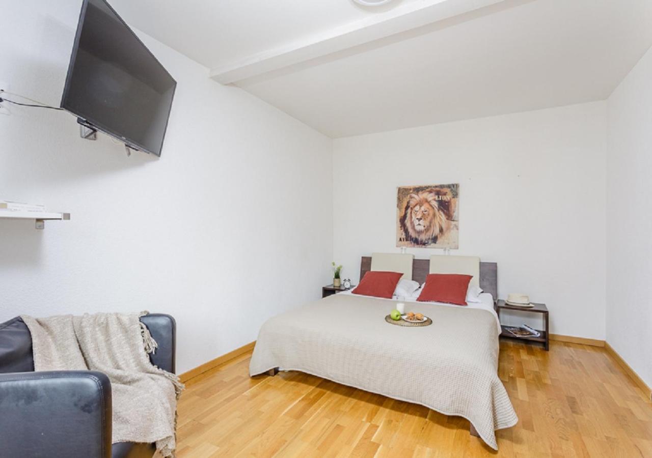 Swiss Star Guesthouse Oerlikon - Contactless Self Check-In Zurique Exterior foto